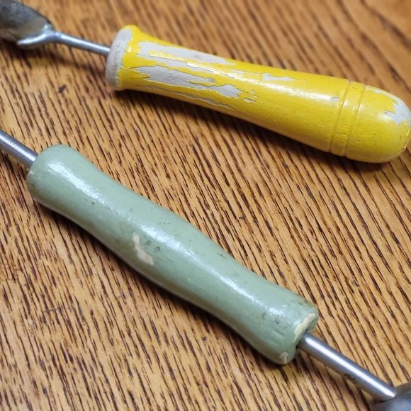 Set of 2 Vintage Wood Handle Melon Baller - Picture 5 of 8